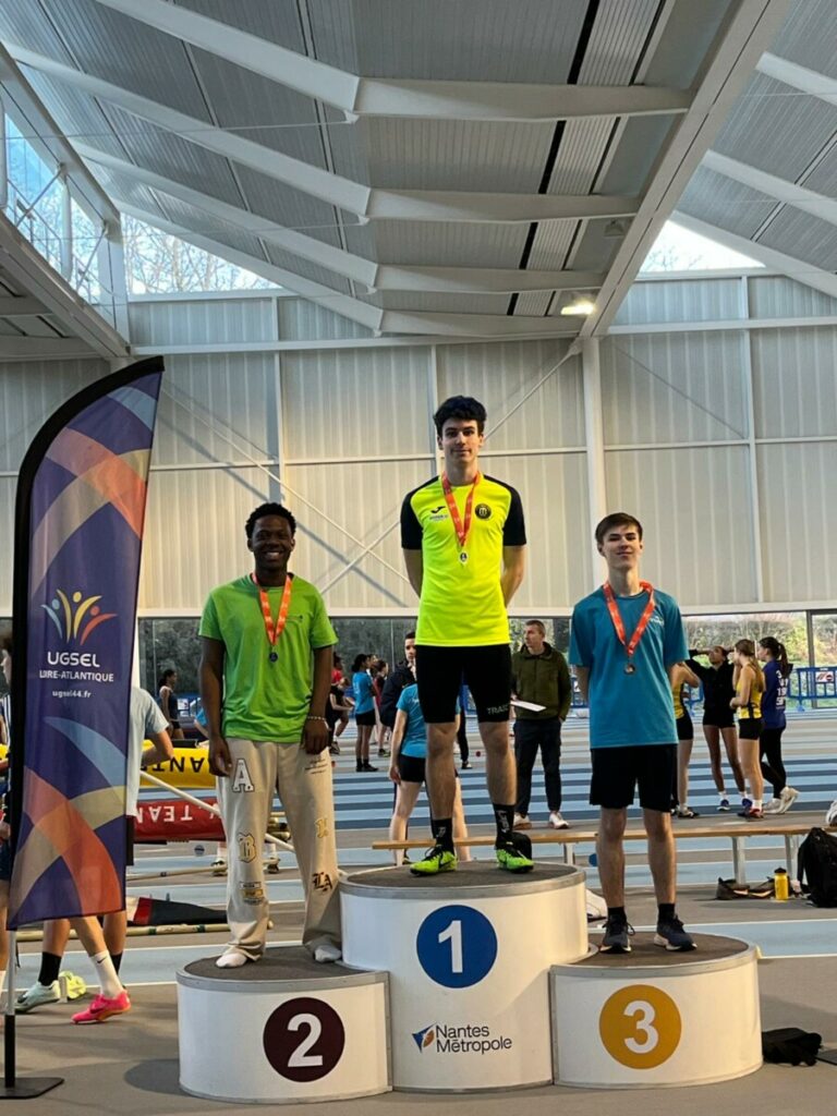 🏃‍♂️✨ De Superbes Résultats pour nos Athlètes aux Régionaux Indoor !