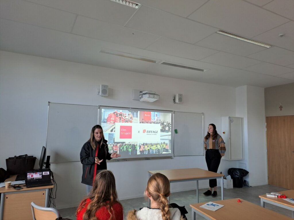 🌟 Des jeunes lycéennes à la découverte des métiers de l’industrie !