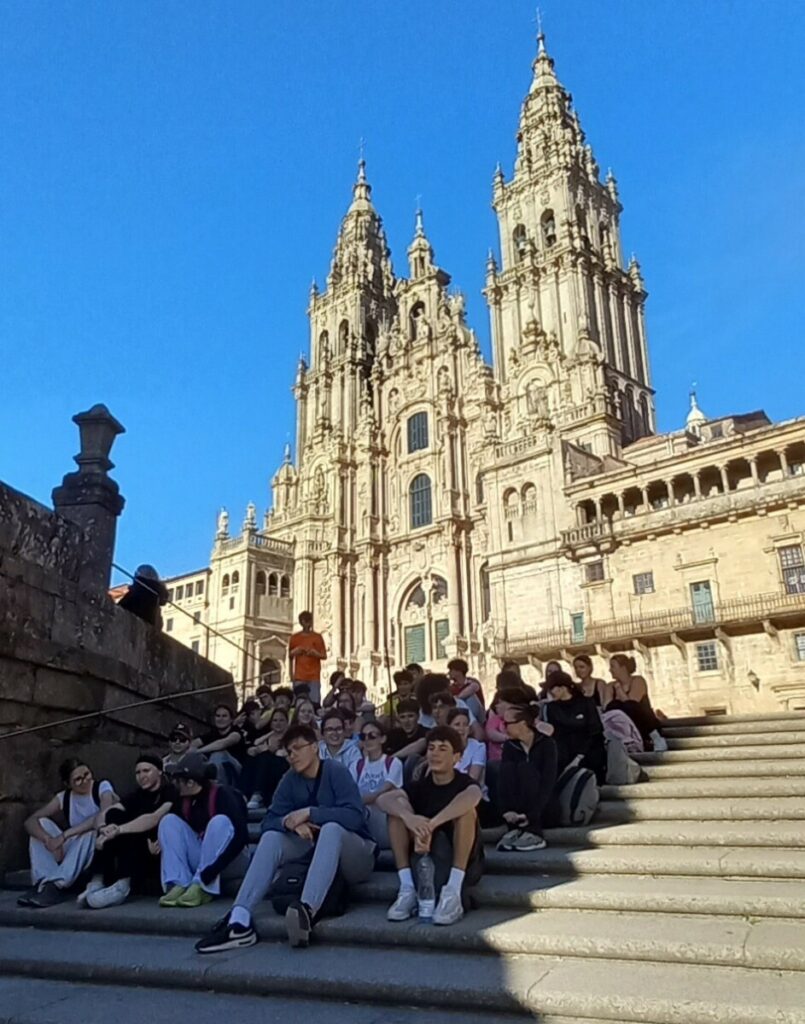 🌊 Cap sur la Galice avec Erasmus ! ✈️